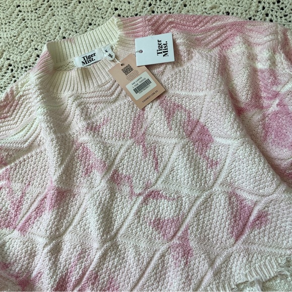 Tiger Mist NWT Tie Dye Distressed Hem Crop Jumper Sweater White Pink (Small) - Picture 4 of 8